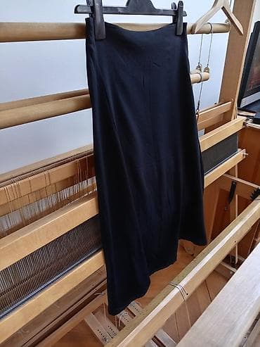 za svaki dan: Nova, crna basic suknja KOTON, vel. 36, S, zvonastog kroja koji lepo at lalafo.rs — 3 za svaki dan: Nova, crna basic suknja KOTON, vel. 36, S, zvonastog kroja koji lepo — 3