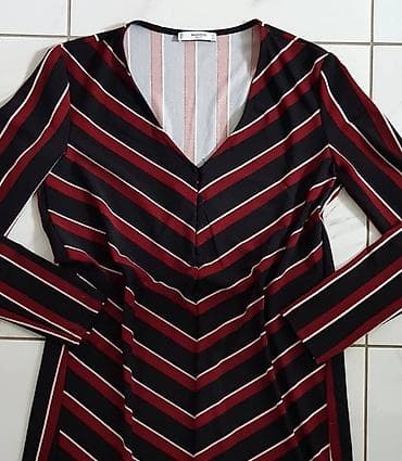 Haljina mango Vel. L / XL,savrsena sirina ramena je 45cm poluobim na lalafo.rs Haljina mango Vel. L / XL,savrsena sirina ramena je 45cm poluobim