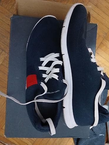 Tommy Hilfiger zenske patike nekoliko puta obuvene. kao iz radnje at lalafo.rs — 3 Tommy Hilfiger zenske patike nekoliko puta obuvene. kao iz radnje — 3