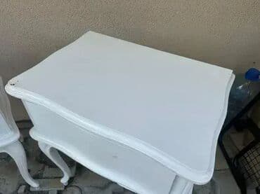 Antique Dressers: Stilske komode / noćni ormarići Stilske komode / noćni ormarići U at lalafo.rs — 7 Antique Dressers: Stilske komode / noćni ormarići Stilske komode / noćni ormarići U — 7