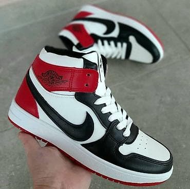 Jordan patike od 36 do 46 za samo 3700 din na lalafo.rs — 1 Jordan patike od 36 do 46 za samo 3700 din — 1