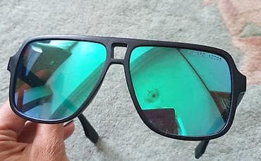 MARC JACOBS naočare za sunce. Crne, stakla su kao ogledalo na lalafo.rs — 1 MARC JACOBS naočare za sunce. Crne, stakla su kao ogledalo — 1