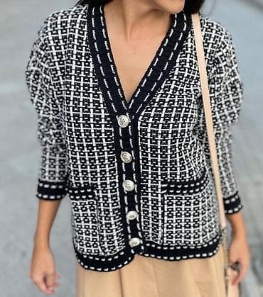 Women's Sweaters, Cardigans: Nov dzemper, oversized, standardna velicina at lalafo.rs — 2 Women's Sweaters, Cardigans: Nov dzemper, oversized, standardna velicina — 2