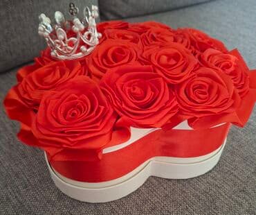 Veštačko cveće, bоја - Crvena, Novo na lalafo.rs Veštačko cveće, bоја - Crvena, Novo