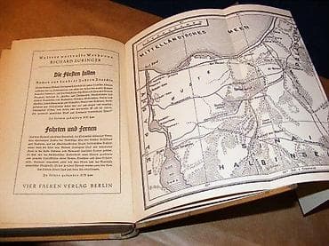 Richard Euringer Der Zug durch die Wü ste, 1938 Roman der ersten na lalafo.rs — 3 Richard Euringer Der Zug durch die Wü ste, 1938 Roman der ersten — 3