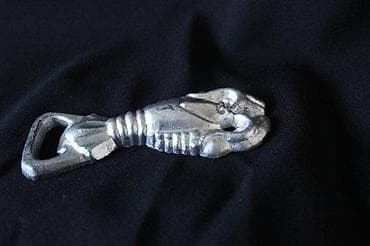 STARI OTVARAČ ZA FLAŠE U OBLIKU JASTOGA | Stari masivni otvarač za na lalafo.rs STARI OTVARAČ ZA FLAŠE U OBLIKU JASTOGA | Stari masivni otvarač za