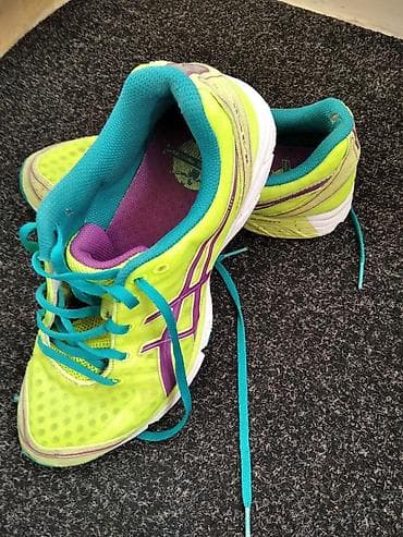 Patike br.39.5 ili ug 25cm u super stanju na lalafo.rs — 2 Patike br.39.5 ili ug 25cm u super stanju — 2