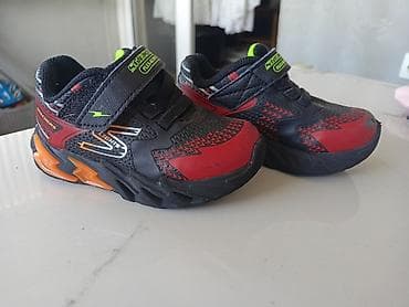 Patike Skechers model S Lights: Flex-Glow u crnoj boji sa crvenim na lalafo.rs — 1 Patike Skechers model S Lights: Flex-Glow u crnoj boji sa crvenim — 1