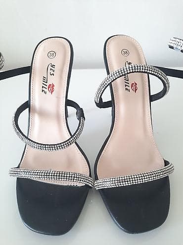 Sandle - 38 - Novo
Slanje postekspres
CC paket na lalafo.rs — 4 Sandle - 38 - Novo
Slanje postekspres
CC paket — 4