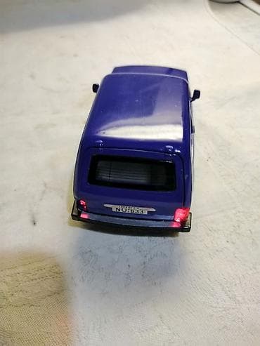 Sport & Hobby: Auto Lada Niva oko 1:24 (13 cm.) fali z. levi zmigavac i pr at lalafo.rs — 3 Sport & Hobby: Auto Lada Niva oko 1:24 (13 cm.) fali z. levi zmigavac i pr — 3