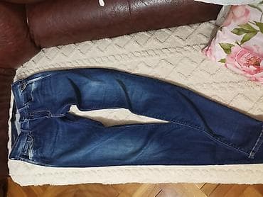 pantalone butiku ali: REPLAY Farmerke nošene 2x. Nizak struku. Model koji lepo prati na lalafo.rs — 2 pantalone butiku ali: REPLAY Farmerke nošene 2x. Nizak struku. Model koji lepo prati — 2