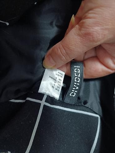 Ženski blejzer H&M (Divided) – karo dezen - Boja: crna sa belim na lalafo.rs — 2 Ženski blejzer H&M (Divided) – karo dezen - Boja: crna sa belim — 2