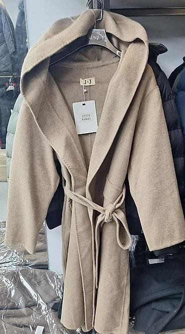 kozna jakna sa: Kaputi univerzalne velicine. Vrlo kvalitetni i topli. Sadrže 80% vune na lalafo.rs — 4 kozna jakna sa: Kaputi univerzalne velicine. Vrlo kvalitetni i topli. Sadrže 80% vune — 4