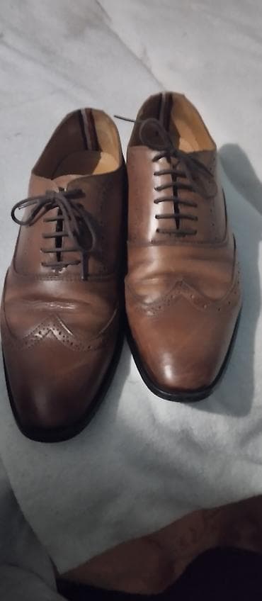 Komplet obuće – 3 para 1) Bele sportske patike - Mrežasti paneli za at lalafo.rs — 2 Komplet obuće – 3 para 1) Bele sportske patike - Mrežasti paneli za — 2