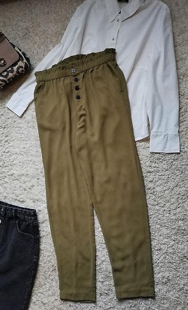 zenske original guess: Pantalone u pastelnoj zelenoj boji visokog struka sa dugmicima na lalafo.rs — 3 zenske original guess: Pantalone u pastelnoj zelenoj boji visokog struka sa dugmicima — 3