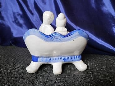 Praznična dekoracija: Porcelanska barokna figura para iz 70ih.god. Porcelanska figura na lalafo.rs — 9 Praznična dekoracija: Porcelanska barokna figura para iz 70ih.god. Porcelanska figura — 9