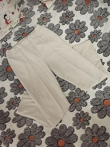 Prelepe krem helanke pantalone. M veličina. Moze i manji L. Mogu kao at lalafo.rs — 2 Prelepe krem helanke pantalone. M veličina. Moze i manji L. Mogu kao — 2