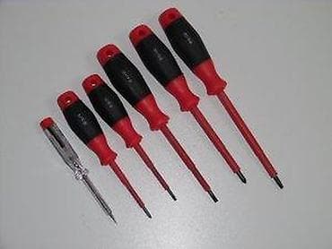 Hand Tools Sets: Set odvijača sa ispitivačem napona (tester) Sadržaj kompleta: - Ravni at lalafo.rs — 10 Hand Tools Sets: Set odvijača sa ispitivačem napona (tester) Sadržaj kompleta: - Ravni — 10