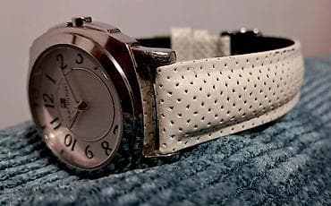 Na slikama oštećenja izgledaju uočljivije nego što su u stvarnosti na lalafo.rs — 4 Na slikama oštećenja izgledaju uočljivije nego što su u stvarnosti — 4