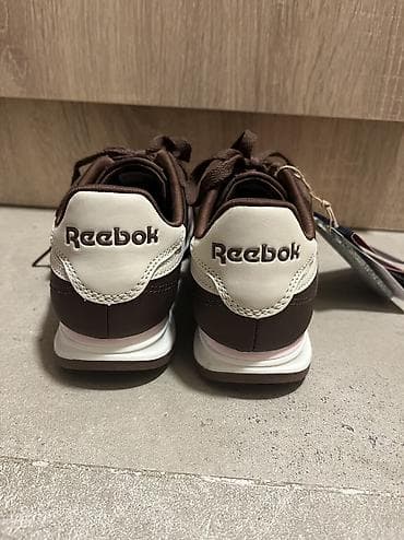 Reebok nove prelepe zenske patike, broj 36, ulozak jako udoban. ☺️ na lalafo.rs — 4 Reebok nove prelepe zenske patike, broj 36, ulozak jako udoban. ☺️ — 4
