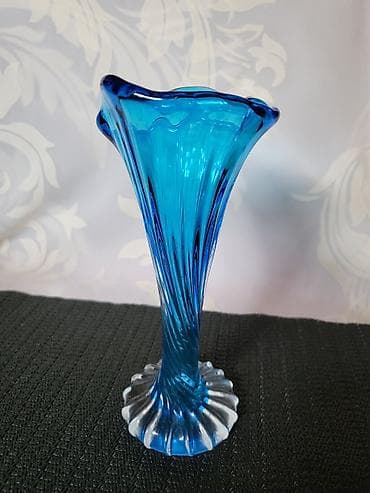 Antique Decor: Murano nova vaza,rucni rad 1960g +. Murano vaza,duvano staklo,sve na at lalafo.rs — 2 Antique Decor: Murano nova vaza,rucni rad 1960g +. Murano vaza,duvano staklo,sve na — 2