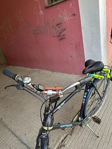 Holandski Batavus, Retro model (hipsterski). U ispravnom stanju na lalafo.rs Holandski Batavus, Retro model (hipsterski). U ispravnom stanju