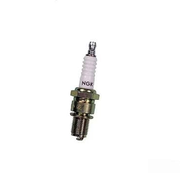 Transport: NGK svećica za motorna vozila - Proizvođač: NGK (Ignition Parts) - at lalafo.rs — 1 Transport: NGK svećica za motorna vozila - Proizvođač: NGK (Ignition Parts) - — 1
