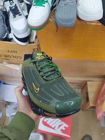 Trainers: Nike air max tn tuned olive patike maslinaste A klasa NOVO Novo at lalafo.rs — 3 Trainers: Nike air max tn tuned olive patike maslinaste A klasa NOVO Novo — 3