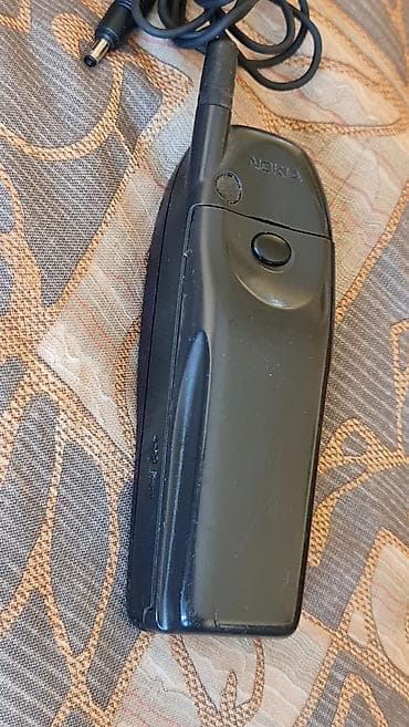 Nokia 5110/5130 serija – klasični GSM telefon sa antenom - Originalni at lalafo.rs — 8 Nokia 5110/5130 serija – klasični GSM telefon sa antenom - Originalni — 8