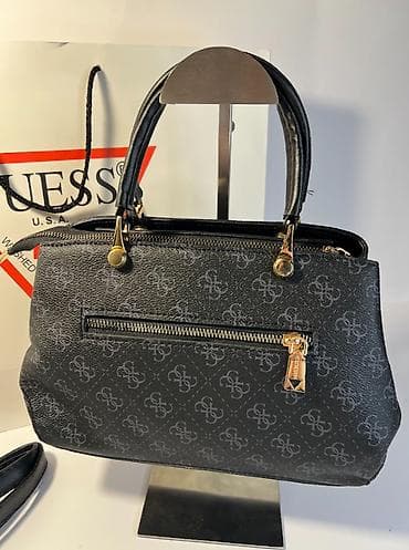 zenske original guess: GUESS ženska torba GUESS - Model sa dvostrukom ručkom i dodatnim na lalafo.rs — 2 zenske original guess: GUESS ženska torba GUESS - Model sa dvostrukom ručkom i dodatnim — 2