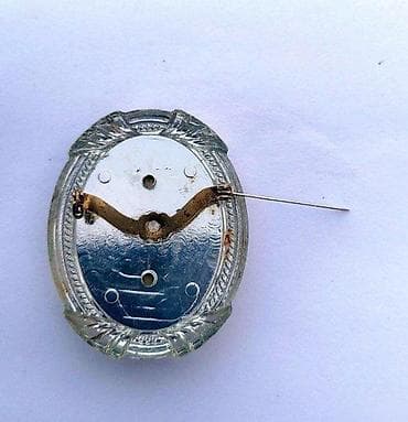 Prelepi stari broševi 5 komada. Cena za komad Tri prelepa stara broša na lalafo.rs — 6 Prelepi stari broševi 5 komada. Cena za komad Tri prelepa stara broša — 6