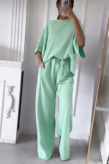 Kompleti
Cena 3300
Vel. do 3xl
V27 na lalafo.rs Kompleti
Cena 3300
Vel. do 3xl
V27