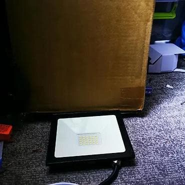 Led reflektor 30w IP65 220V 6500K. Led reflektor u aluminijumskom na lalafo.rs — 3 Led reflektor 30w IP65 220V 6500K. Led reflektor u aluminijumskom — 3