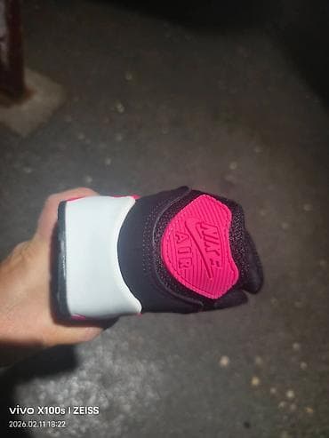 Women's Footwear: Nike air max 90 patike A klasa NOVO Novo Brojevi 36 do 40 fb Moja at lalafo.rs — 3 Women's Footwear: Nike air max 90 patike A klasa NOVO Novo Brojevi 36 do 40 fb Moja — 3