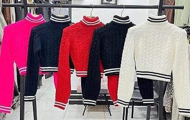 L. 10. Dzemper/rolka
Cena : 2.900 dinara at lalafo.rs — 3 L. 10. Dzemper/rolka
Cena : 2.900 dinara — 3