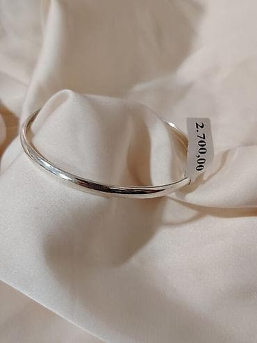 za svaki dan: Srebrne narukvice, ogrlice, lančići, nanogice– razni modeli - at lalafo.rs — 10 za svaki dan: Srebrne narukvice, ogrlice, lančići, nanogice– razni modeli - — 10