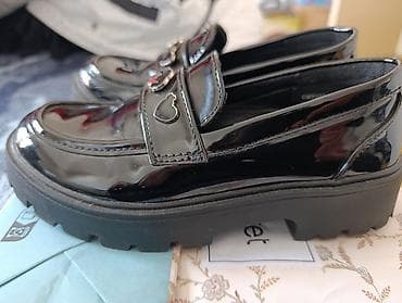 Other shoes: Lakovane mokasine za devojčice - Boja: crna, visok sjaj - Materijal at lalafo.rs — 2 Other shoes: Lakovane mokasine za devojčice - Boja: crna, visok sjaj - Materijal — 2