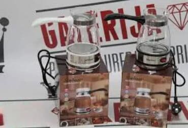 Električna staklena džezva ☕🔌 Savršena za brzo kuvanje kafe, sa na lalafo.rs Električna staklena džezva ☕🔌 Savršena za brzo kuvanje kafe, sa