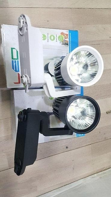 Šinski Reflektori 20w 30w 40w 3200k 4200k 6500k. Opis u izradi . ✨ na lalafo.rs — 4 Šinski Reflektori 20w 30w 40w 3200k 4200k 6500k. Opis u izradi . ✨ — 4