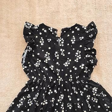Kao nova crna letnja haljina sa belim cvetićima 7 i 8 128 i 134 Kao na lalafo.rs — 2 Kao nova crna letnja haljina sa belim cvetićima 7 i 8 128 i 134 Kao — 2