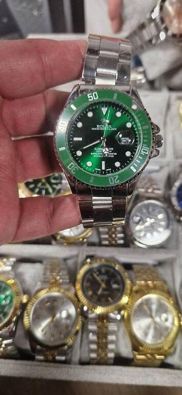 Satovi muški ženski,uniseks Cena:2500din (sa kutijom običnom) na lalafo.rs — 9 Satovi muški ženski,uniseks Cena:2500din (sa kutijom običnom) — 9