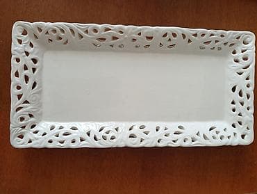 Porcelanski pravougaoni tanjir/poslužavnik sa dekorativnim na lalafo.rs — 1 Porcelanski pravougaoni tanjir/poslužavnik sa dekorativnim — 1