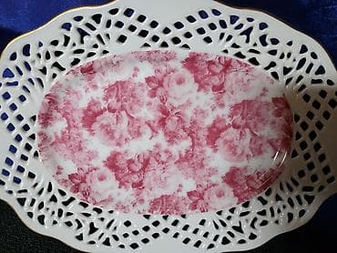 Oval nov,vintaz porcelanski za posluzenje,ukras. Perfektan rad,sve na lalafo.rs — 8 Oval nov,vintaz porcelanski za posluzenje,ukras. Perfektan rad,sve — 8