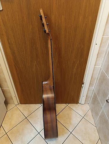 Accordions: Prodajem akustičnu gitaru Harley Benton u dobrom stanju. Gitara je at lalafo.rs — 4 Accordions: Prodajem akustičnu gitaru Harley Benton u dobrom stanju. Gitara je — 4