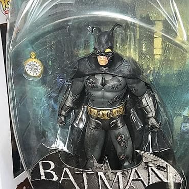 Figurines & Models: 4999 lično preuzimanje - 5600 sa Post Ekspresom - sms poziv Batman at lalafo.rs — 5 Figurines & Models: 4999 lično preuzimanje - 5600 sa Post Ekspresom - sms poziv Batman — 5