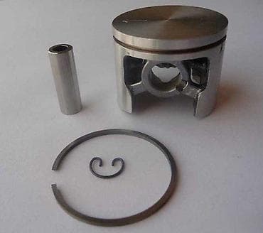 Klip set za dvotaktni motor – komplet Opis: - Klip od aluminijumske at lalafo.rs Klip set za dvotaktni motor – komplet Opis: - Klip od aluminijumske