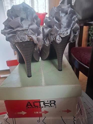 Ženske cipele na visoku petu u elegantnoj sivoj boji, idealne za at lalafo.rs — 1 Ženske cipele na visoku petu u elegantnoj sivoj boji, idealne za — 1