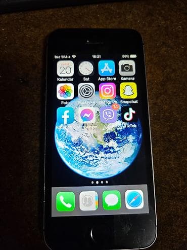 Apple iPhone 5S- 4.0"telefon je ocuvan kao nov baterija drzi jako na lalafo.rs Apple iPhone 5S- 4.0"telefon je ocuvan kao nov baterija drzi jako