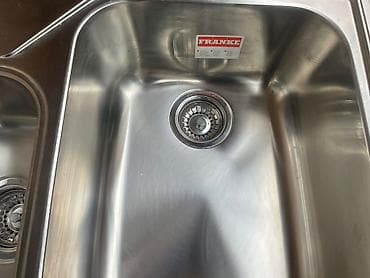 dve suknje po: Kuhinjski sudopera FRANKE od nerđajućeg čelika, sa ocenjivačem i na lalafo.rs — 3 dve suknje po: Kuhinjski sudopera FRANKE od nerđajućeg čelika, sa ocenjivačem i — 3