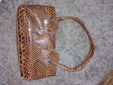 Ženska torba sa efektom zmijske kože - Materijal: sjajna na lalafo.rs — 8 Ženska torba sa efektom zmijske kože - Materijal: sjajna — 8